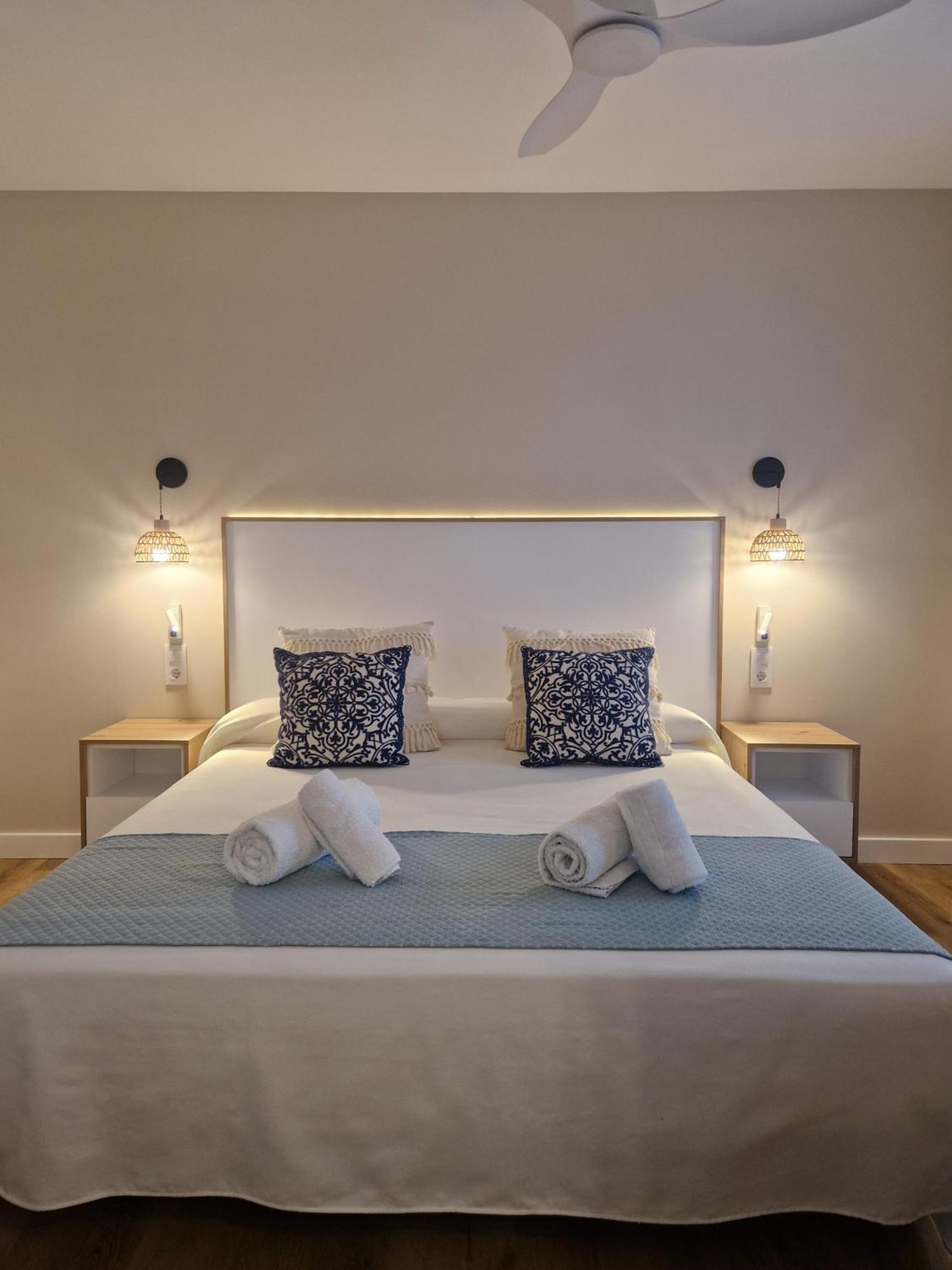 Bodegón Hotel *